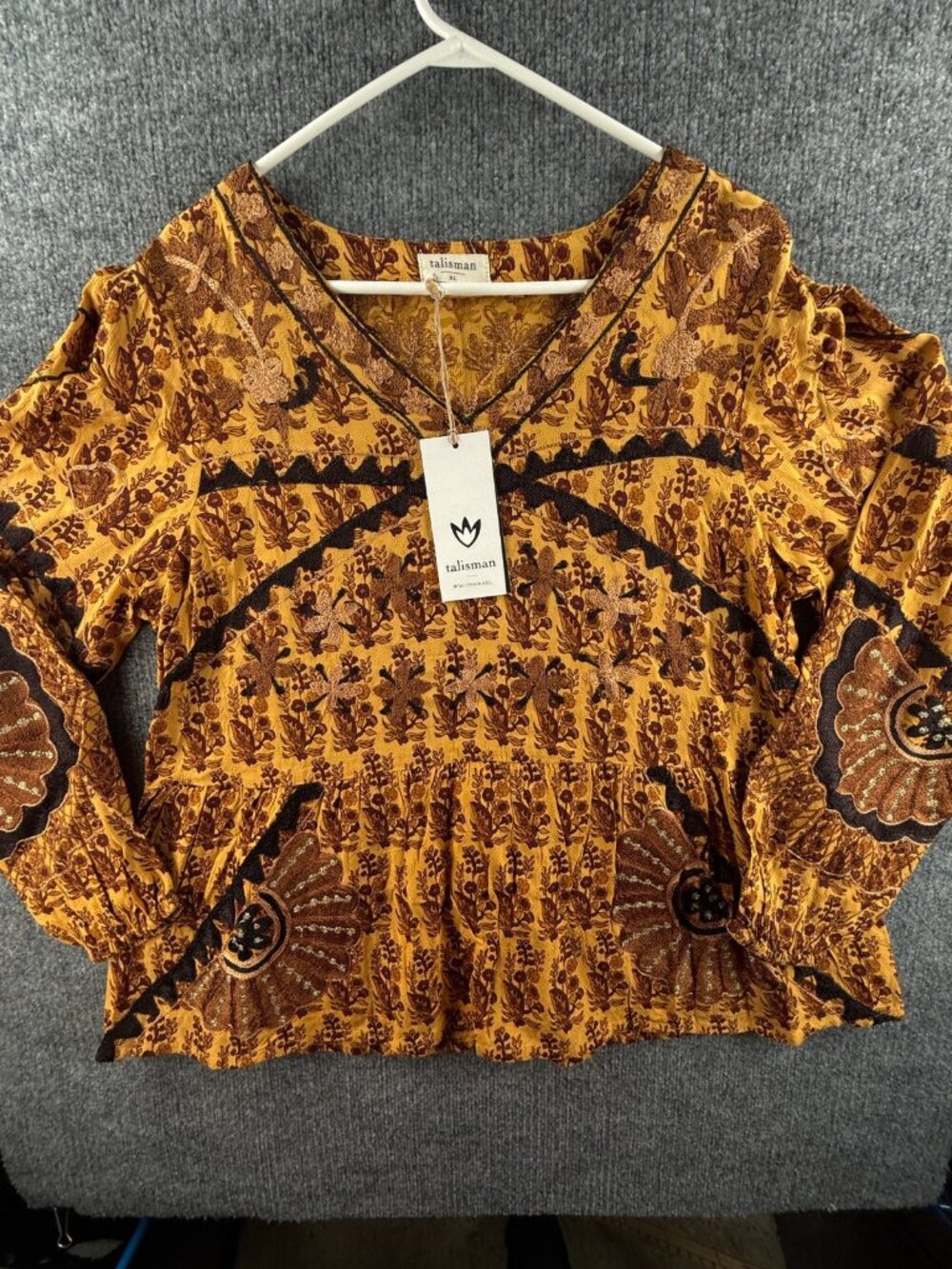 NWT Talisman Top Women Sitara Golden Floral XL EMBROIDERED Long Sleeve Woven
